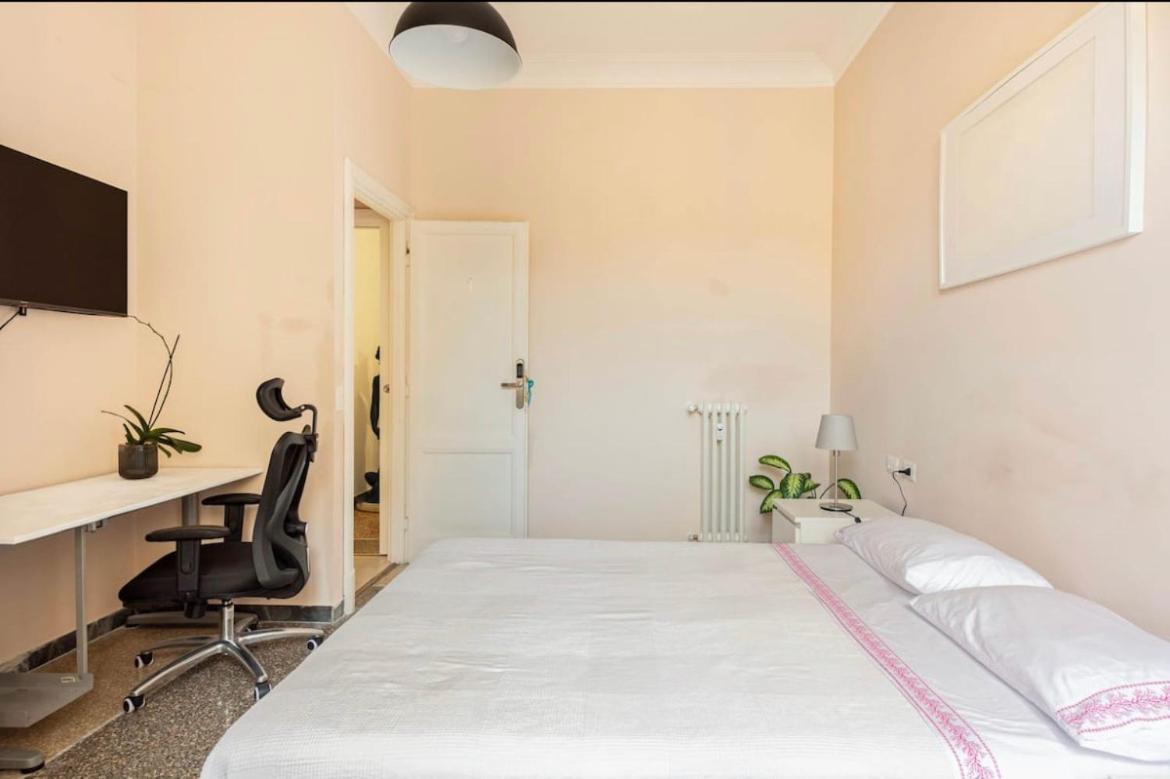 Roma Private Rooms Exterior photo